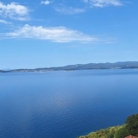 Holiday Home Milan Borje オレビック エクステリア 写真
